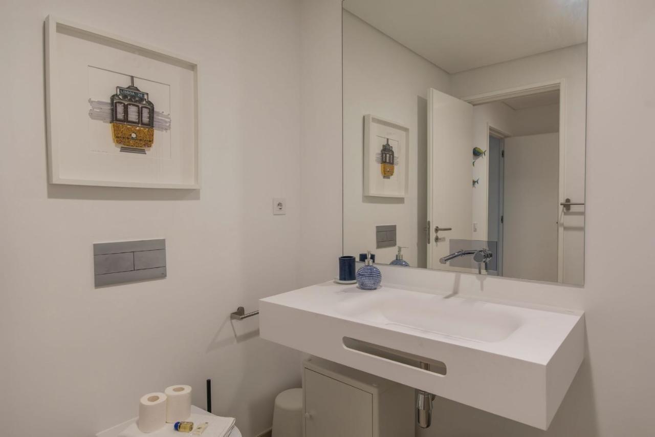 Lovelystay - Modern And Colourful Flat In The Heart Of Graca Lisbon Exterior photo