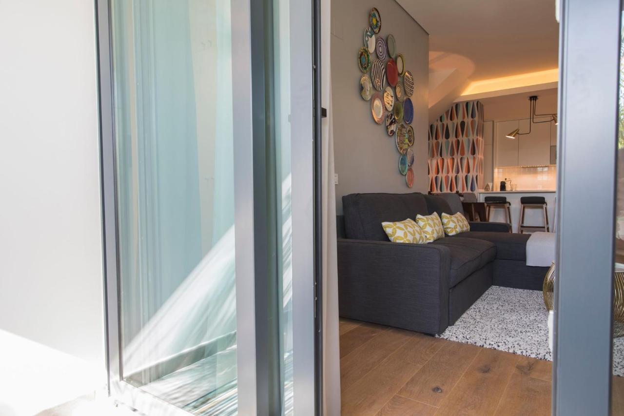 Lovelystay - Modern And Colourful Flat In The Heart Of Graca Lisbon Exterior photo